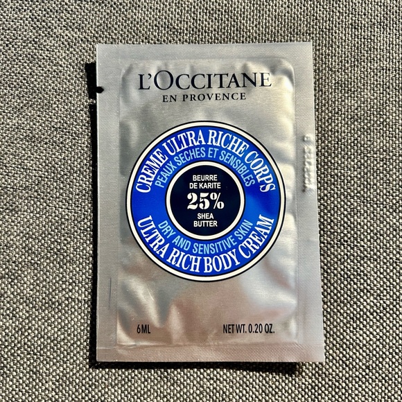 Makeup and Skincare Set | 9 Products - Picture 4 of 10